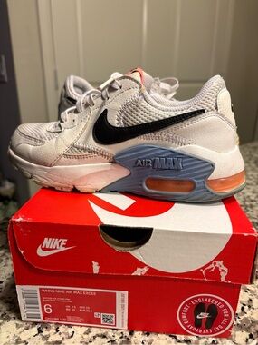 Nike Women's White Black Sneakers with Coral Accent